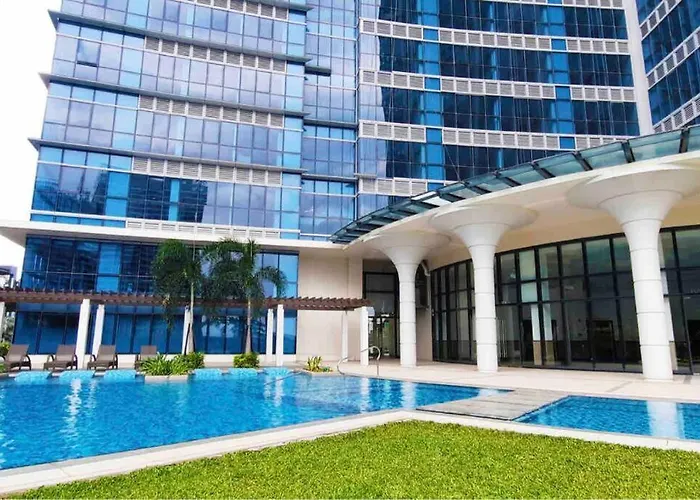 Luxe 1br W/ Balcony @ Uptown Parksuites Apartamento *